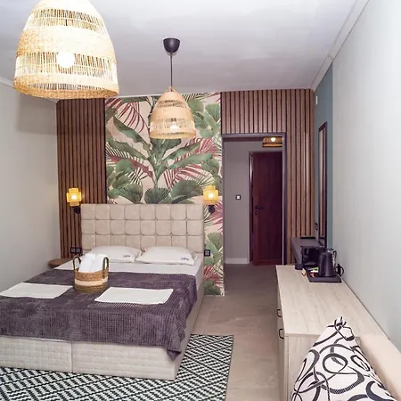 Salena 普里莫尔斯科