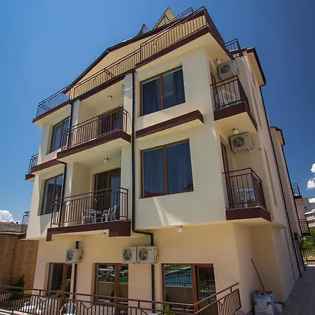 Salena 3* プリモルスコ